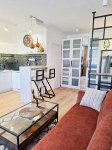 Cozy studio with Air Conditioning for couples, Old Town - Jewish District