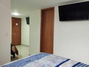 Hotel Colonial House