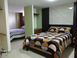 Hotel Colonial House