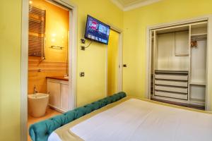 Large and Charming Apartment in Trastevere by YourHost