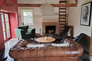 Villas ferme de caractere avec piscine et cheminee : photos des chambres
