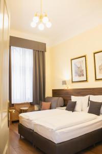 Superior Room room in City Pension Stephansplatz