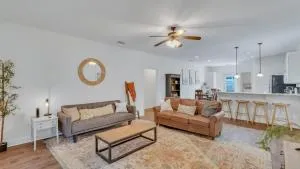 Eagle's Retreat - Close to GSU & Paulson Stadium - Claxton