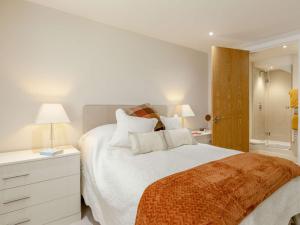 2 Bed in Westward Ho 88853