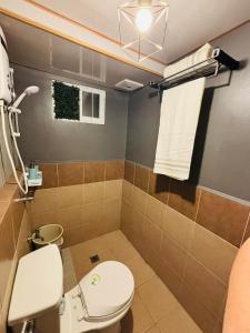 Theas Place Arezzo Place