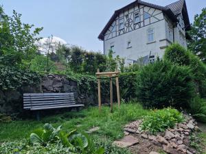 Ferienwohnung im Kunst- und Logierhaus Villa Ihler