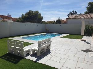 Villas Villa de 3 chambres avec piscine privee jardin clos et wifi a Pia : photos des chambres