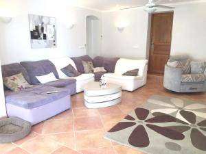Maisons de vacances Maison de 5 chambres a Rayol Canadel sur Mer a 250 m de la plage avec piscine privee et wifi : photos des chambres