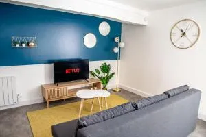 Le Neptune proche aéroport CDG I Paris I Astérix - Vémars