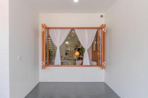 Modern Style Townhome 2BR near CNX moat