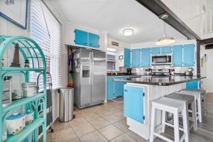 Jay`s Nest Brunswick Vacation Rentals Ocean front home