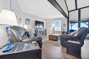 Jay`s Nest Brunswick Vacation Rentals Ocean front home