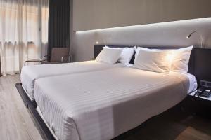 Double or Twin Comfort Room room in Silken Gran Teatro