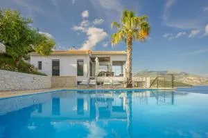 Villa Lefkas - Luxury villa Sivota with direct sea access - Évyiros