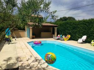 Villas Villa de 3 chambres avec piscine privee terrasse et wifi a Saint Alexandre : photos des chambres