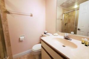 Oceanview Penthouse Deluxe - Sleeps 6 206