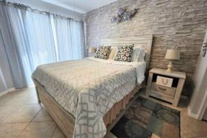 Multi-Level Penthouse Deluxe - Sleeps 7 112