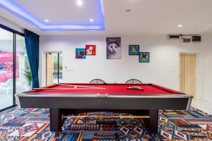 U TOO!! Poolvilla Huahin