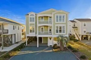 Rainbow's End Brunswick Vacation Rentals Ocean front with private heated pool - Supply