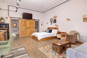 Hartwell Suites - Toccoa