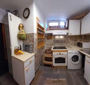 Meandros27 Cosy Countryside Rustic Semi Basement Home