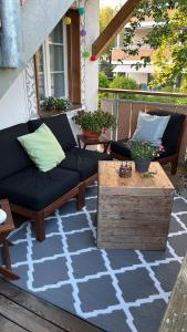 Apartment with Balcony room in Conny's B&B