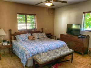 Beachfront Luxury Suite for up to 6 people!