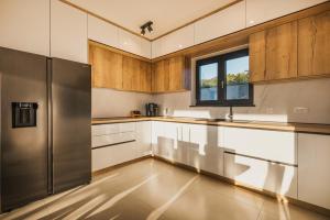 Beautiful Villa Angelina with Private Pool and Sauna