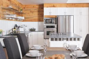 MTLVacationRentals - The City Chalet
