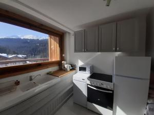 Studio Ski aux Pieds, Balcon Sud, 3 Pers, Courchevel - FR-1-514-33