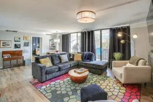 Modern Condo with Boat Slip on Lake Hamilton! - Piney