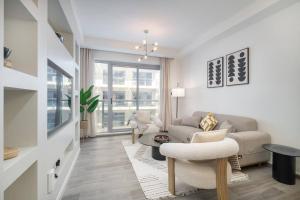 NEW Listing & Just Renovated & Beach Laguna & Czechin