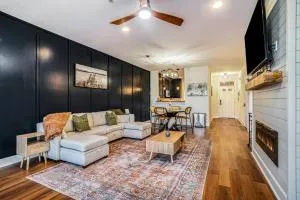 Sunsets on Lake Marion: 2BD Lakefront Luxury Bliss - مانينغ