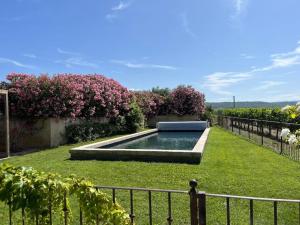 Maisons de vacances Mas Ventoux et Vignes 6 adultes + 3 enfants : photos des chambres