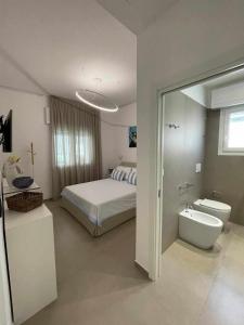 BiancaMora by Vivimy