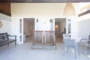 Casa Beira da praia Geribá Búzios , pés na areia