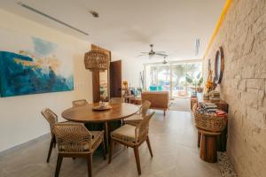 Beachfront Apartment Coral Vista