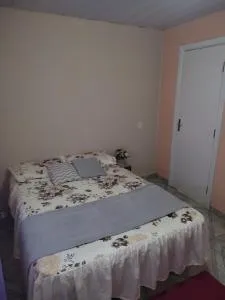 Casa compacta e arejada com wifi na zona norte - Rio Preto Da Eva