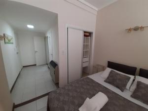 MARyMAR alquiler temporal DEPARTAMENTO a 2 cuadras del mar para 2 personas en La Perla en Mar del Plata