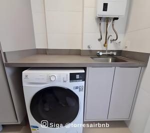 Apto 02 quartos | Ar | 500mts do mar | Aceita Pet