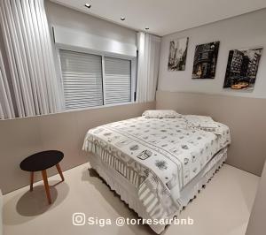 Apto 02 quartos | Ar | 500mts do mar | Aceita Pet