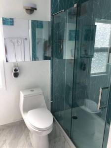 Casa Pacifica - BBQ, Firepit, Walk to tons of fun places