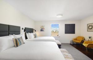 Summit Lofts Boutique Hotel