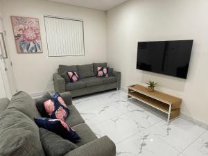 Guest House - Self Contained