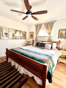 Downtown Historic East-Side Coyote House 2B 2BA