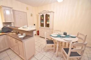 Casa Nikol Corfu - High Speed WiFi & Private Parking