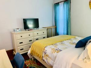 Cozy First Floor Apartment