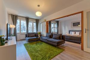 Two-Bedroom Apartment with Balcony room in ZigZag Belgrade