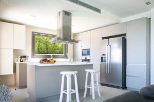 Christina by Vintage Travel