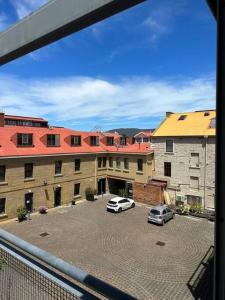 Boxwood IXL Luxe Hobart Waterfront Apartment